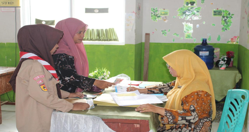 Penyerahan Rapor PAS: Wujud Kerja Sama dan Kesuksesan Bersama