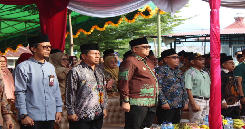 Pj.Wali Kota Padang Launching Hari Amal Bakti ke-79 di MTsN 5 Kota Padang  : Ciptakan Generasi Muda Handal dan Tangguh