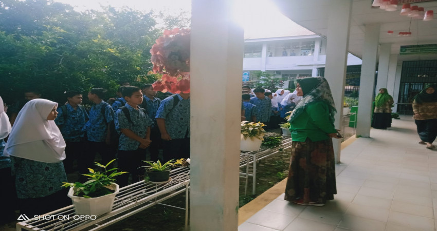 Apresiasi Kepala Madrasah Terhadap Tim Pelaksana Gladi Bersih ANBK Mandiri di MTsN 5 Kota Padang