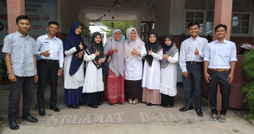 DPL UIN Imam Padang Monitoring dan Evaluasi Mahasiswa PPL di MTsN 5 Kota Padang