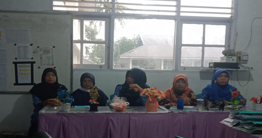 MTs Negeri 5 Kota Padang Gelar Rapat Persiapan Pelaksanaan UM Kelas IX