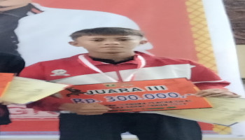 Bersinar Kembali, Ifran Sabet Medali Perunggu pada Kejuaraan Terbuka Pencak Silat Sumatera Barat 2024