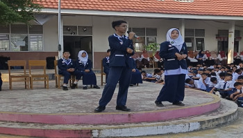 M Gazza Alfatih dan Nailis Saadah Usung OSIM MTsN 5 Kota Padang yang Aktif, Kreatif, dan Aspiratif