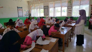 Jaring Siswa Berkualitas, MTsN 5 Kota Padang Gelar Tes Kompetensi Akademik